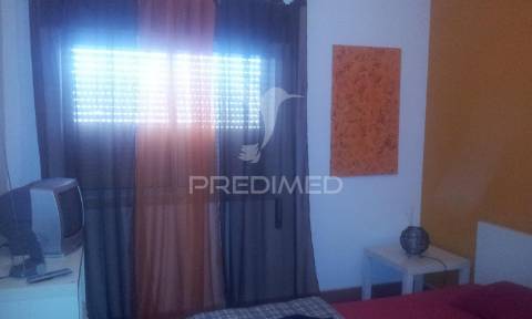 Vende-se t2 – zona do liceu | setúbal