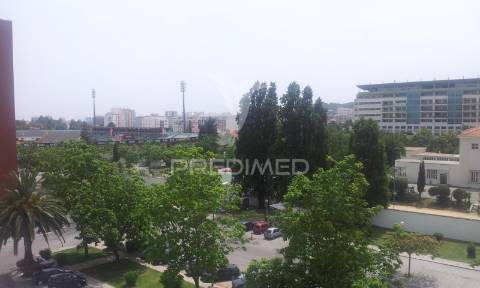 Vende-se t2 – zona do liceu | setúbal