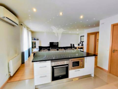 Apartamento t2, marina village em olhão