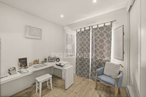Moradia t3 com espaço exterior em entradas, concelho de castro verde.
