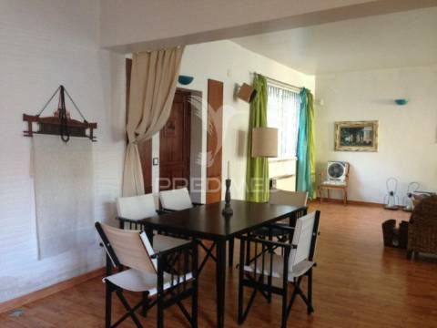 Penthouse - em open space com terraço