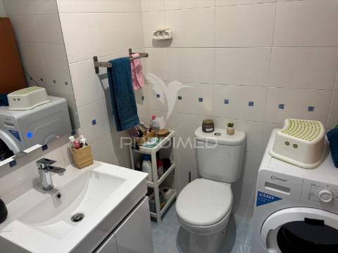T1 duplex com terraço privado na charneca da caparica