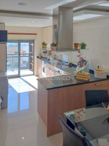 Apartamento t2 em redondos (fernão ferro)