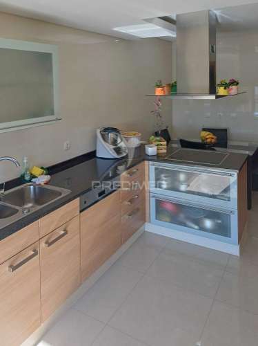 Apartamento t2 em redondos (fernão ferro)
