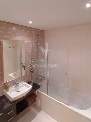 Apartamento t2 em redondos (fernão ferro)