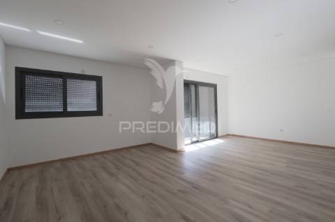 Apartamento t2, novo em pedroso, vn gaia