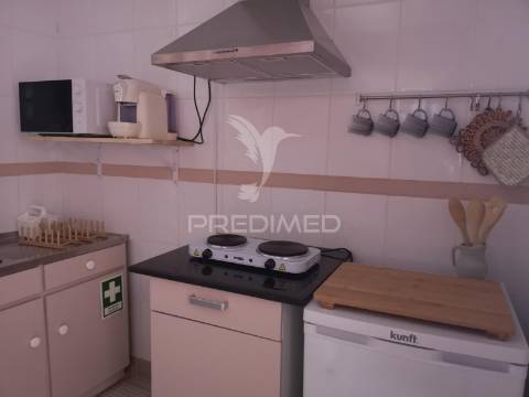 Moradia t2 c/ licença al