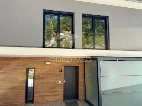 Apartamento t4 - premium em condomínio privado no centro de leiria