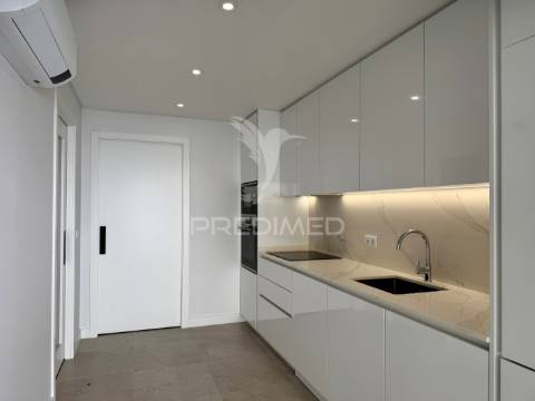 Apartamento t4 - premium em condomínio privado no centro de leiria