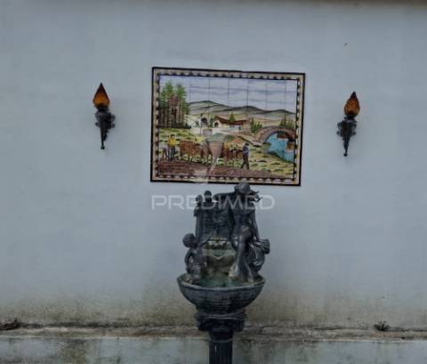 Terreno rústico urbanizável com moradia t3, arneiro das milhariças.