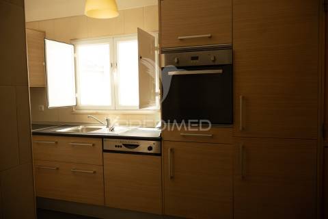 Apartamento t3+1 para arrendamento