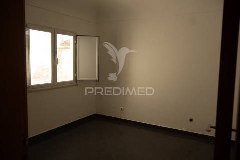 Apartamento t3+1 para arrendamento