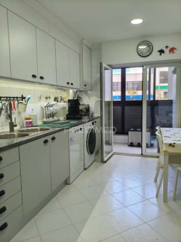 Apartamento t2 com box - póvoa de santa iria