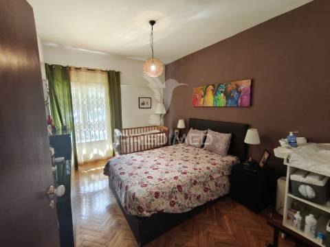 Apartamento t2 com box - póvoa de santa iria