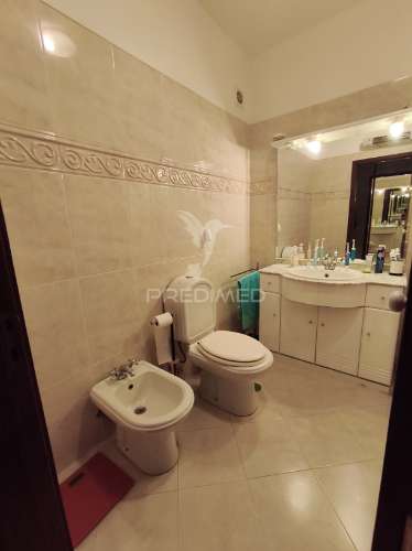 Apartamento t2 com box - póvoa de santa iria