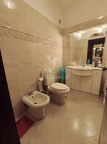 Apartamento t2 com box - póvoa de santa iria