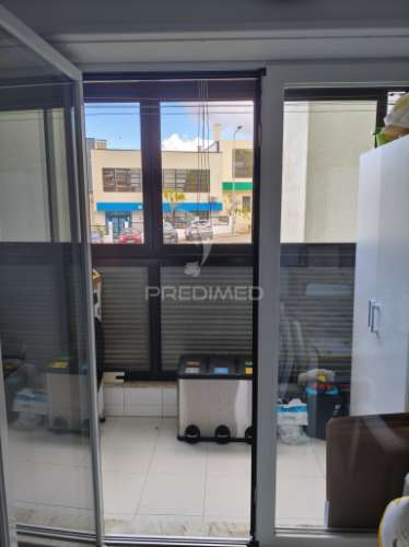 Apartamento t2 com box - póvoa de santa iria