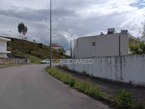 Terreno rústico c/ projecto aprovado para moraria unifamiliar