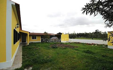 Moradia t3 c/piscina glória do ribatejo