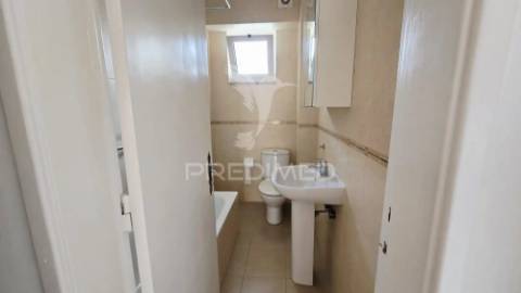 Apartamento t2 no centro de odivelas