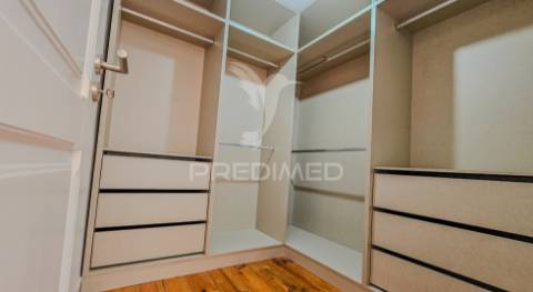 Apartamento t4 +1 no centro de lisboa, picoas