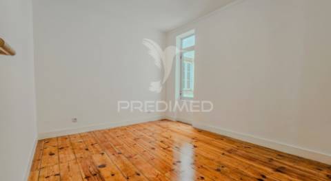 Apartamento t4 +1 no centro de lisboa, picoas