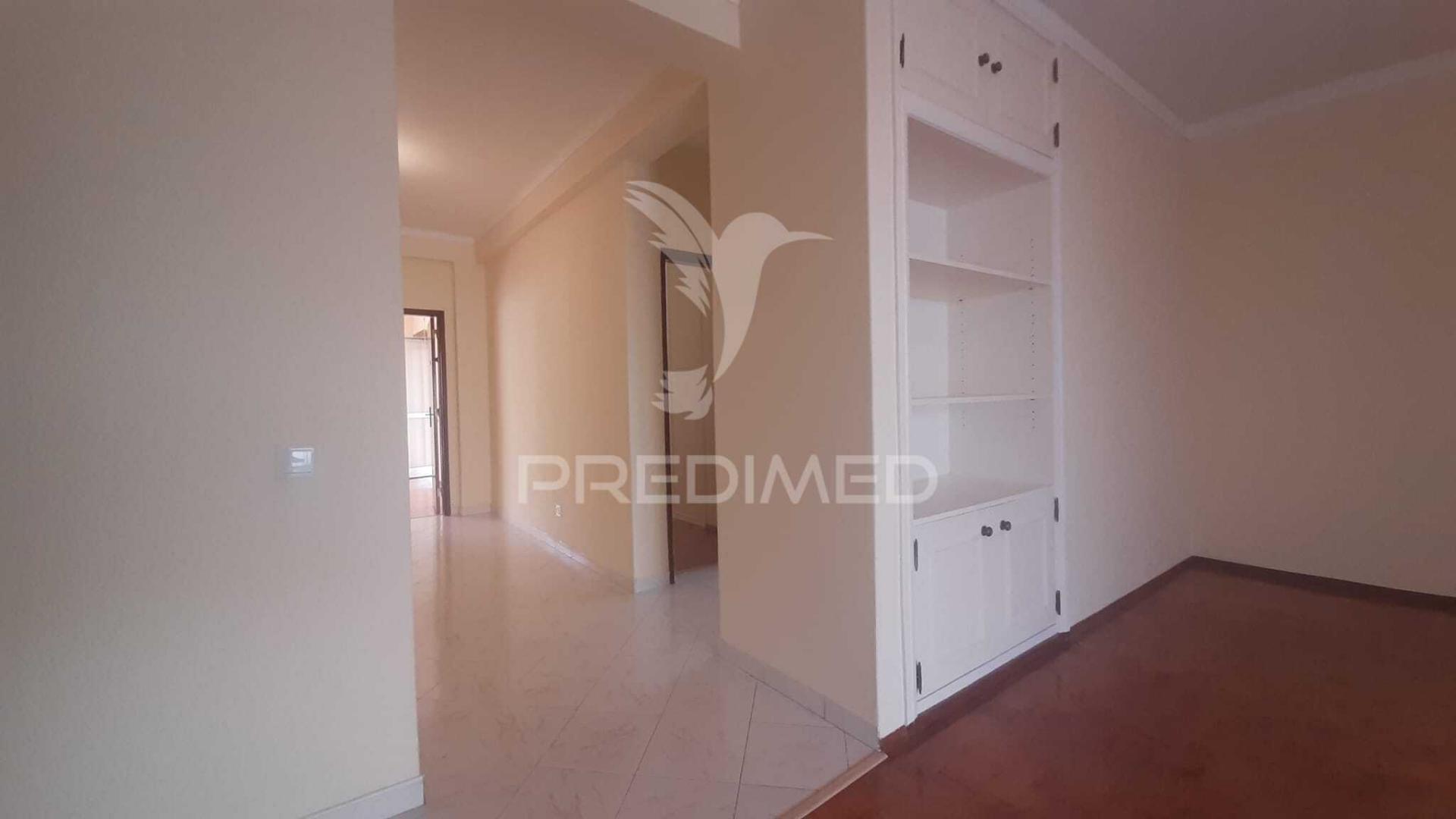 Arrendamento » apartamento t2/95m2 ( remodelado ) ?  urbisado - setúbal