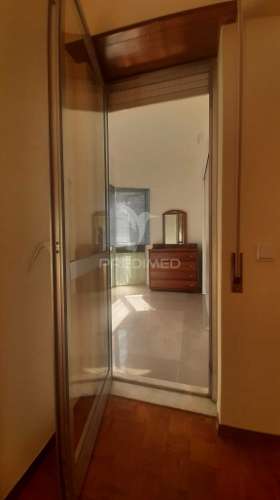 Arrendamento » apartamento t2/95m2 ( remodelado ) ?  urbisado - setúbal
