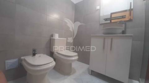 Arrendamento » apartamento t2/95m2 ( remodelado ) ?  urbisado - setúbal