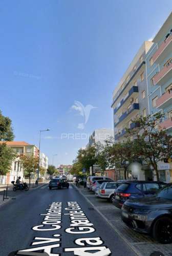 Loja - arrendamento de 337m2 » zona central / baixa –  setúbal