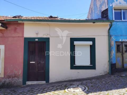 Moradia t1 em oliveira do douro