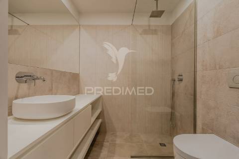 Apartamento t3+1 com três suítes (mobilado)_real, braga