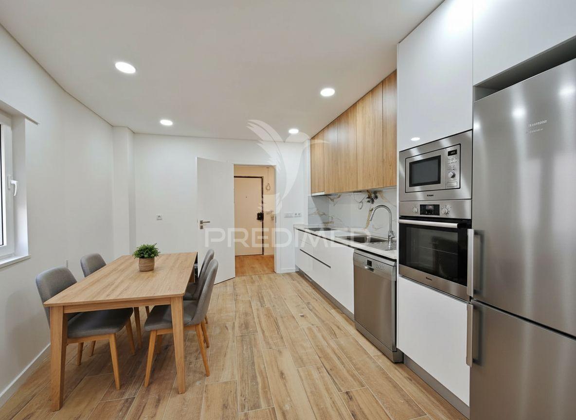 Apartamento t3 remodelado | 1.º andar | coruche