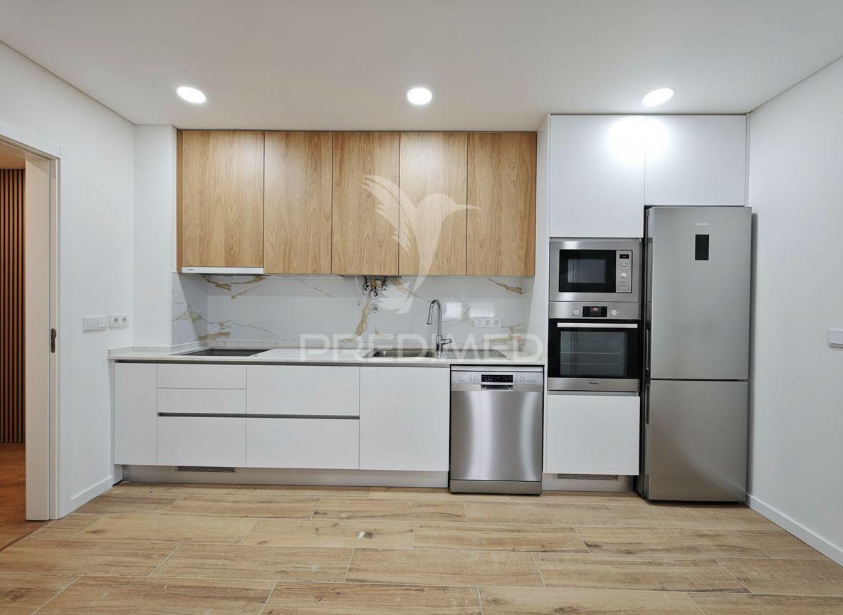 Apartamento t3 remodelado | 1.º andar | coruche