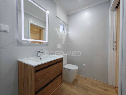 Apartamento t3 remodelado | 1.º andar | coruche