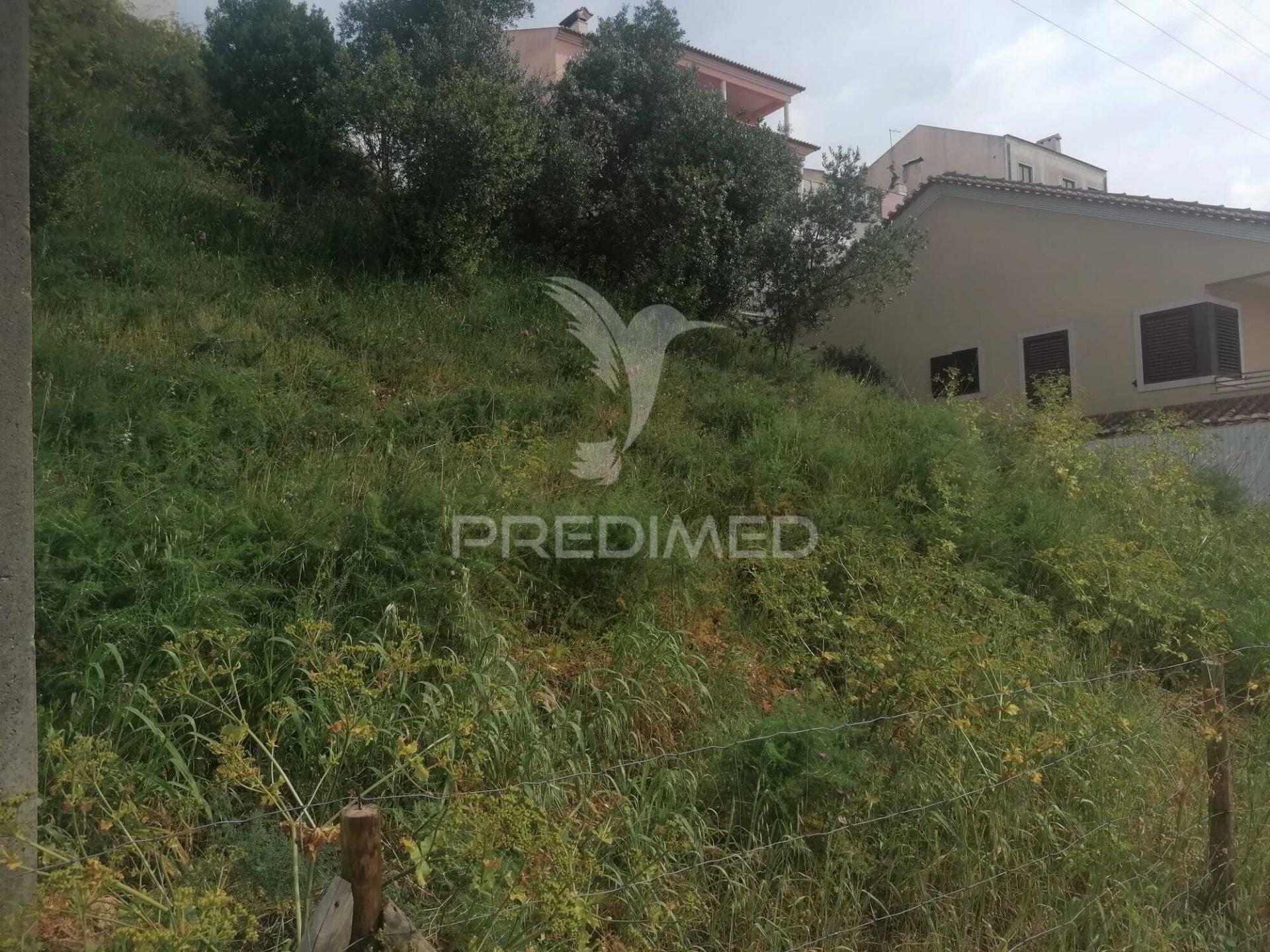 Terreno urbano em alverca