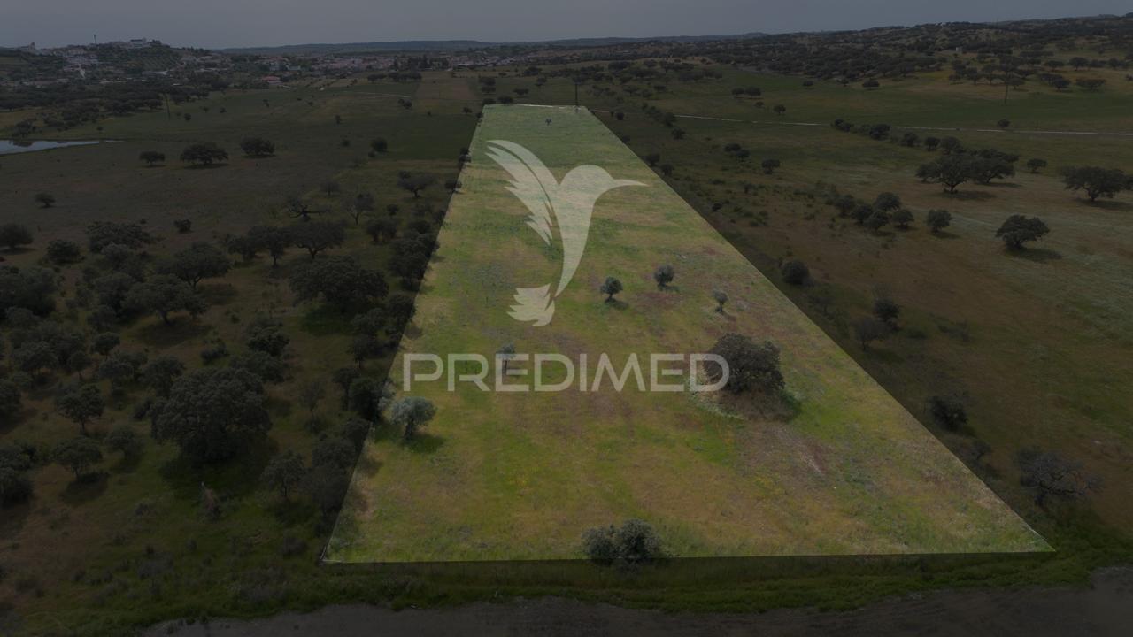 Terreno rústico 2,725 ha na barragem do lucefecit - terena