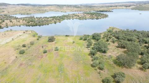Terreno rústico 2,725 ha na barragem do lucefecit - terena