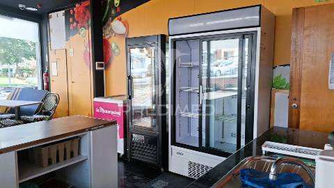 Restaurante/churrasqueira - colinas do cruzeiro . arrendamento com ou sem trespasse