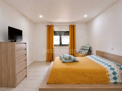 Moradia v4 remodelada em fátima