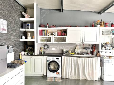 Moradia v4 remodelada em fátima