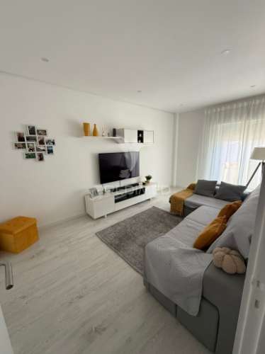 Viver com conforto às portas de lisboa – t2 em forte da casa