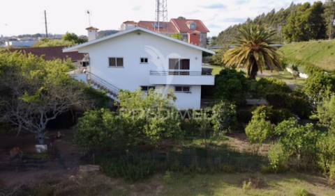 Onde a serenidade do mar encontra o conforto de casa. ??