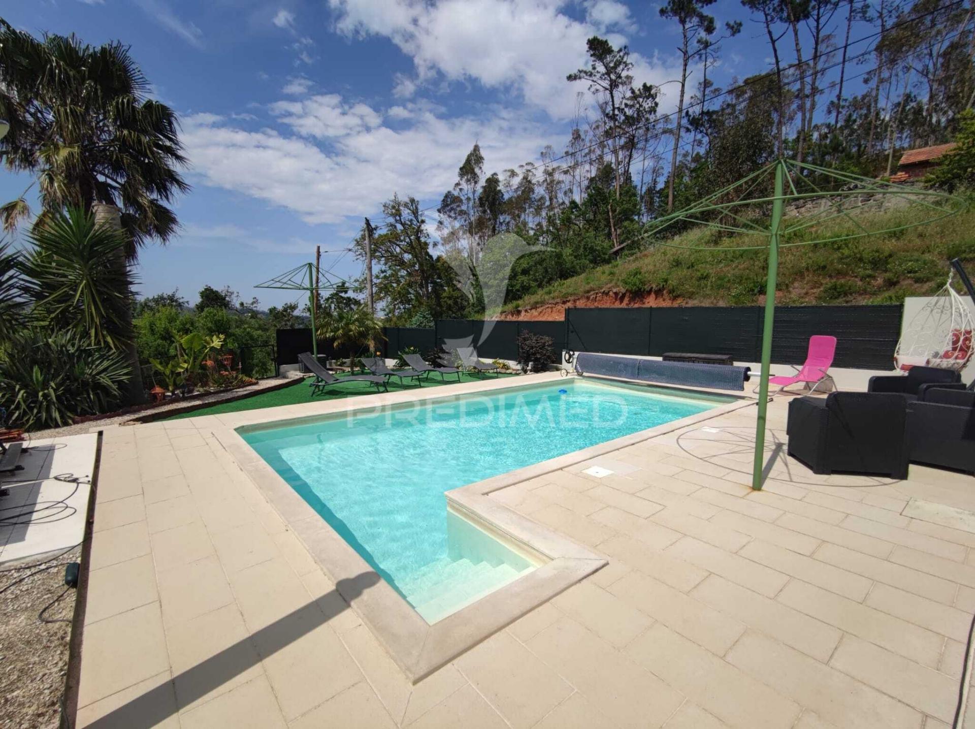 Moradia térrea t4 com piscina aquecida e vista panorâmica — a 15 minutos de pombal