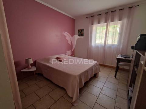 Moradia térrea t4 com piscina aquecida e vista panorâmica — a 15 minutos de pombal