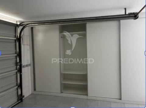 Moradia t4 com piscina em cascais – estoril