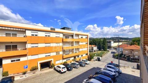 Excelente apartamento t2+1