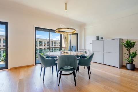 Apartamento t3 para venda i condomínio villa restelo, com jardim e piscina no restelo/belém
