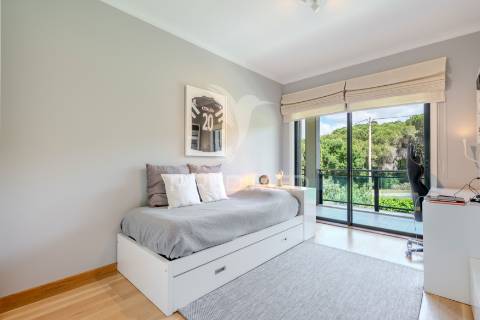 Apartamento t3 para venda i condomínio villa restelo, com jardim e piscina no restelo/belém