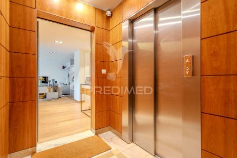 Apartamento t3 para venda i condomínio villa restelo, com jardim e piscina no restelo/belém